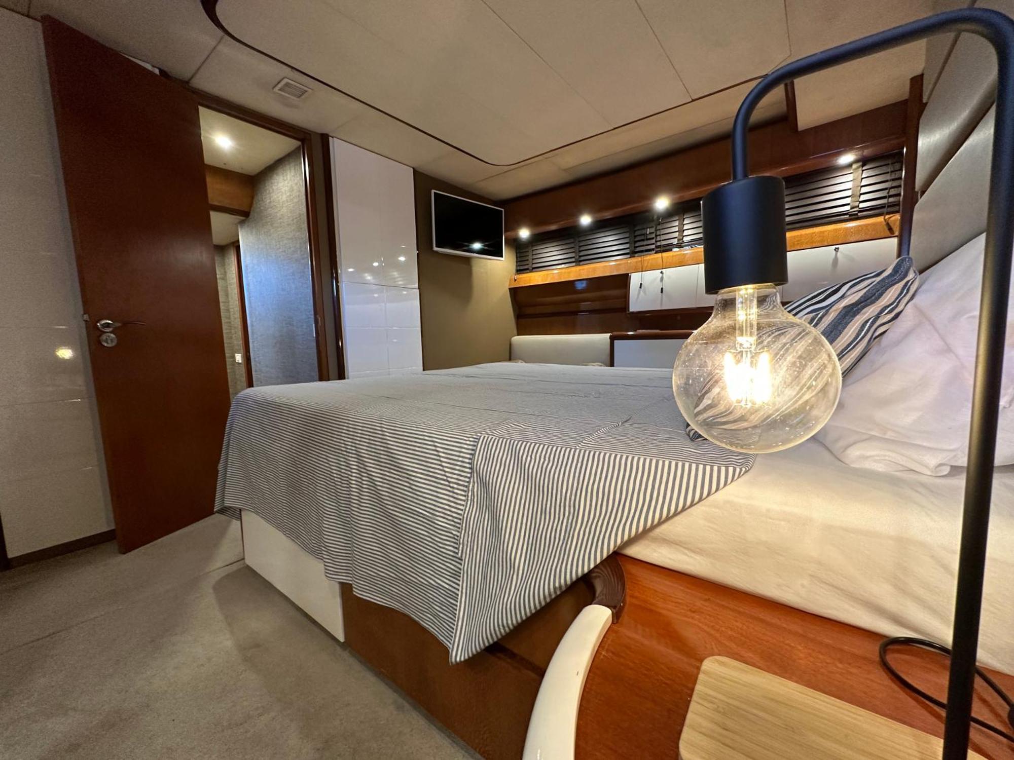 Yacht 20Metros Hotel Sant Adria de Besos Luaran gambar